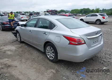 2015 Nissan Altima 2.5 S from USA, damaged, VIN 1N4AL3AP7FN328459